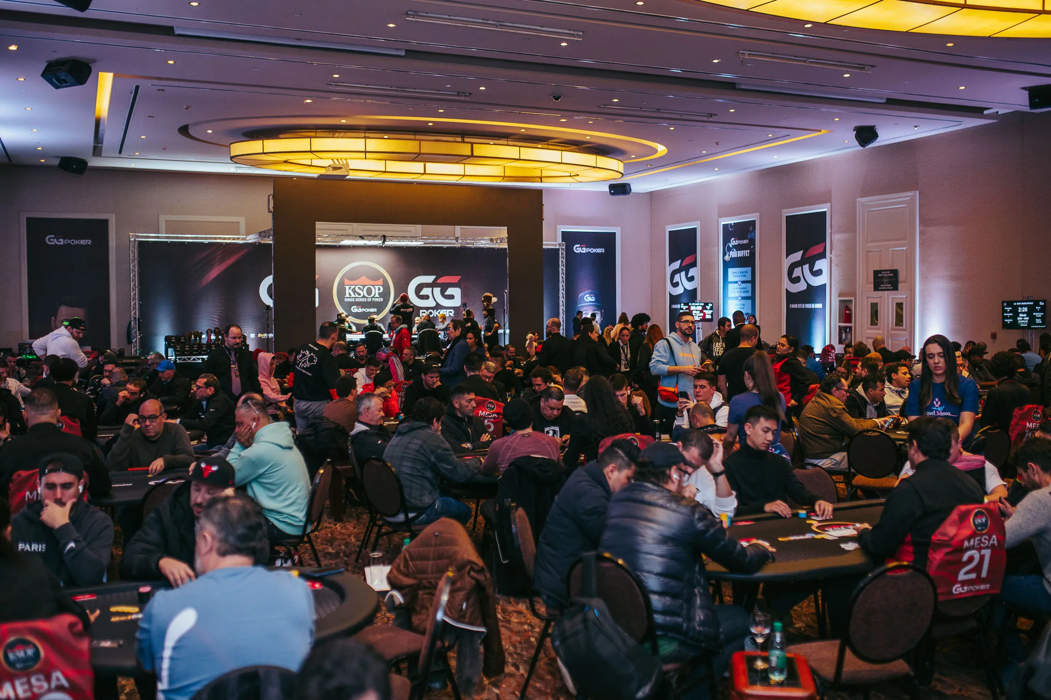 Como conquistar pacotes completos no KSOP GGPoker: lições do grinder raviziinKK e dicas práticas para satélites